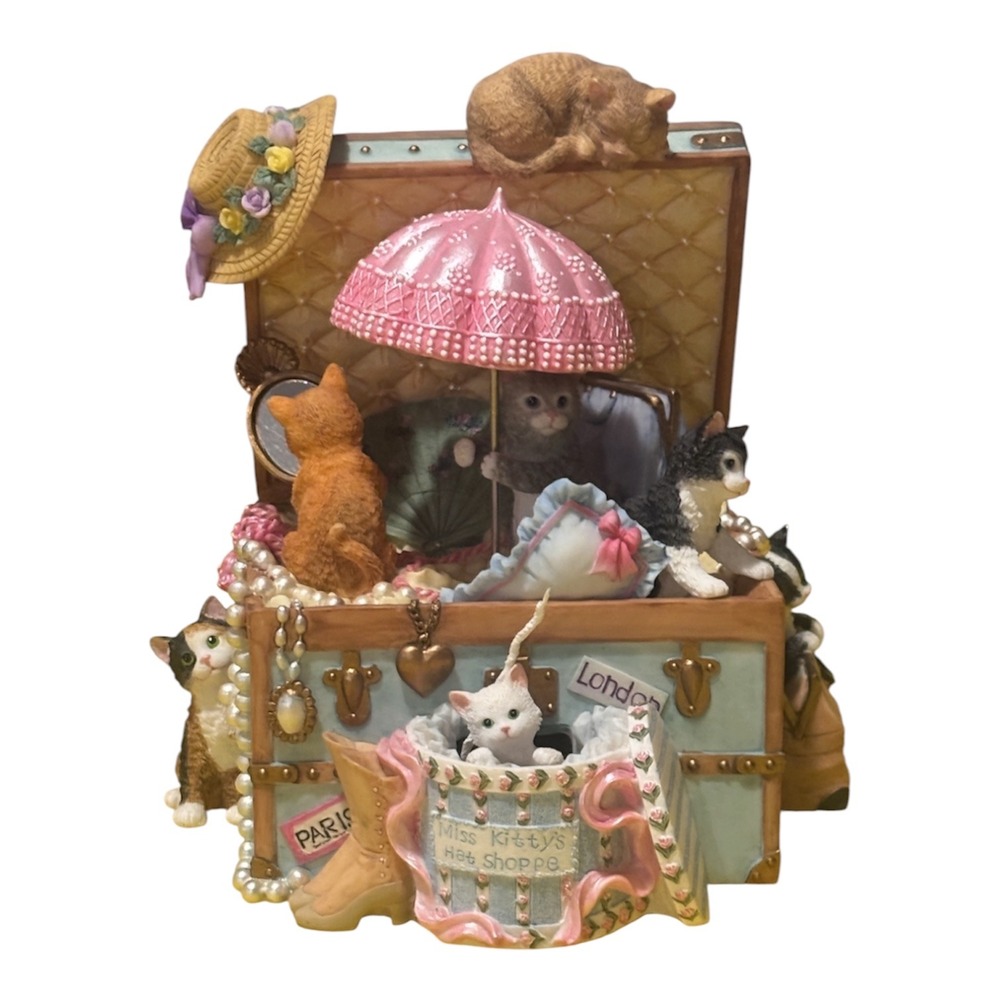 San Francisco Music Box Vtg Kitty Treasure Trunk Jean Everett My Favorite Things